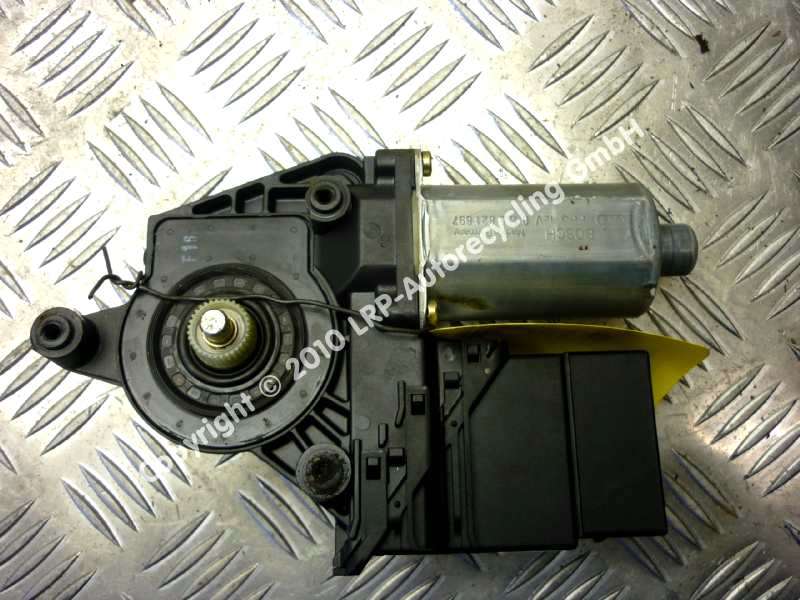 VW Passat 3B Variant original Fensterhebermotor 3B9839751AD hinten links BJ1998